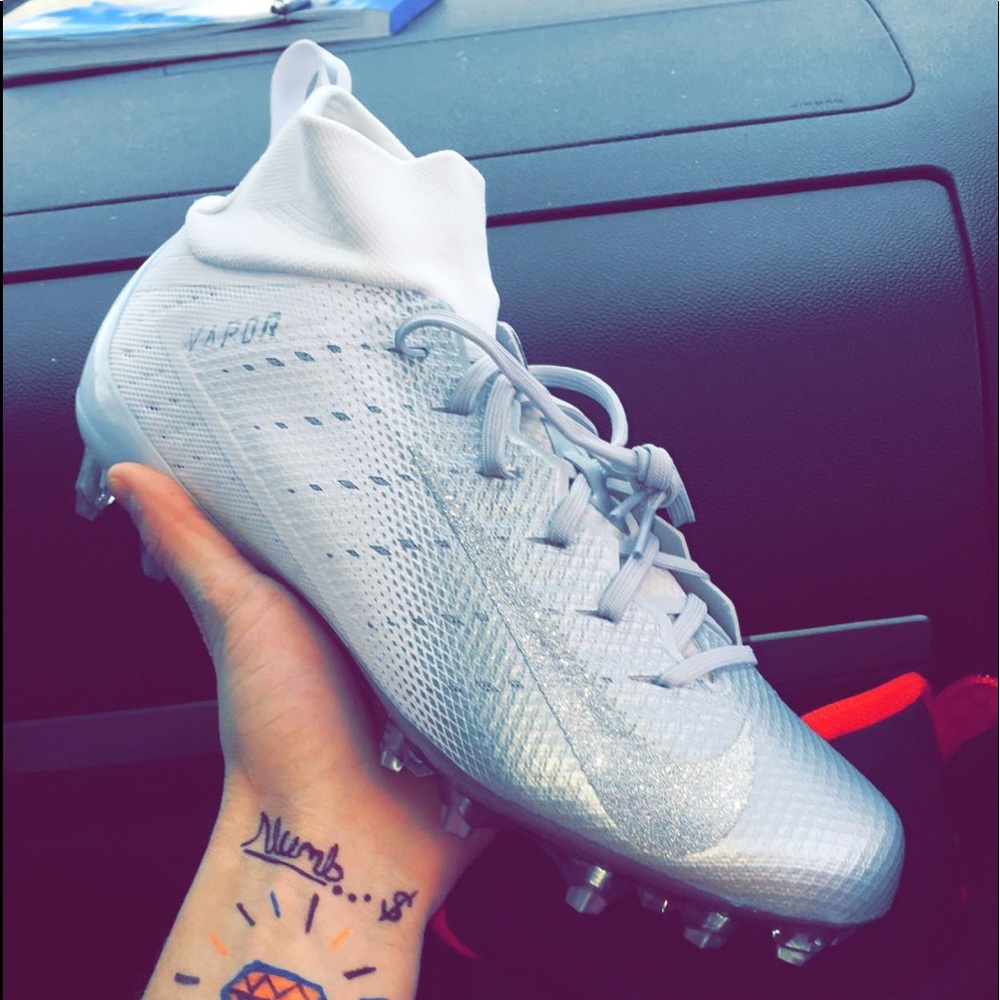 Band new nike Cleats